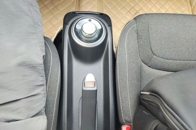 五菱汽车 五菱缤果 2023款 333km 快享款局部细节18