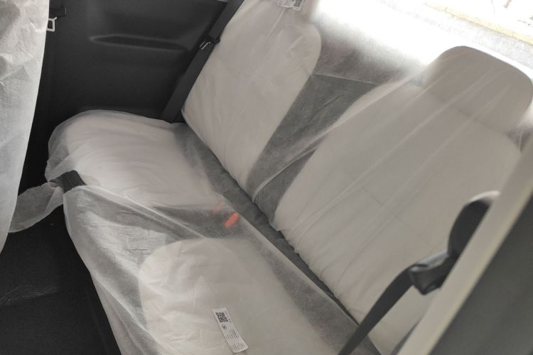 吉利银河 熊猫 2025款 210km 元气熊中控内饰21