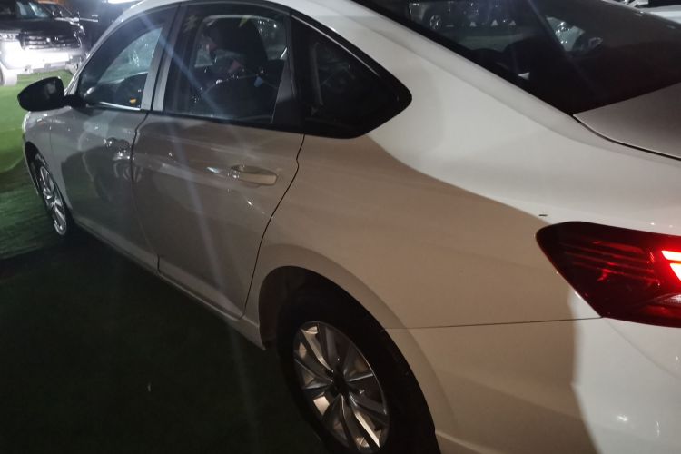 大众 朗逸 2023款 1.5L 自动得逸版车身外观6003