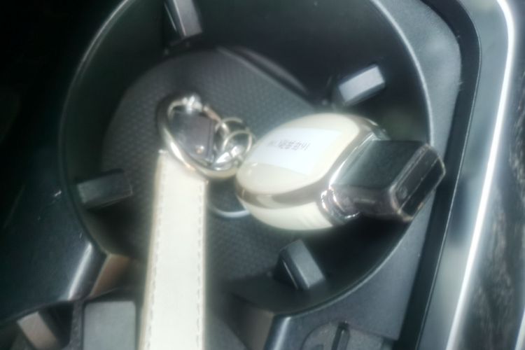 奔驰C级 2016款 C 180 L 运动型中控内饰7001