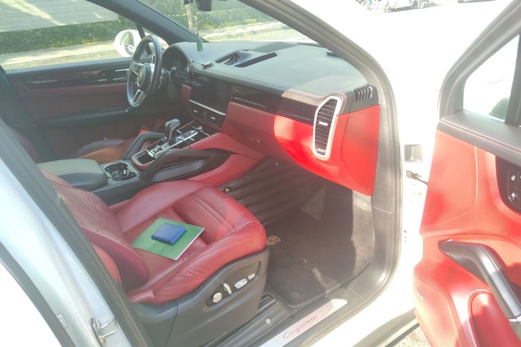 保时捷 2019款 Cayenne 3.0T局部细节9005