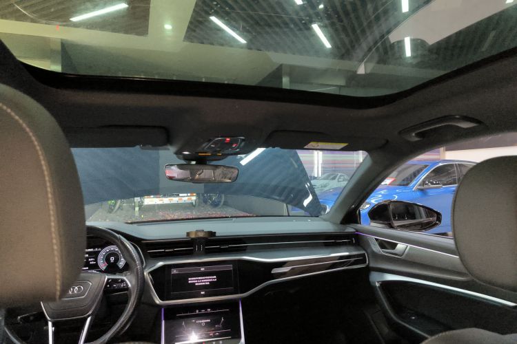 奥迪A6L 2023款 40 TFSI 豪华动感型中控内饰22