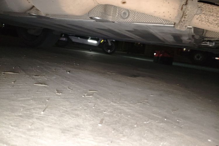 比亚迪 唐新能源 2018款 DM 2.0T 全时四驱智联创睿型 7座 国V局部细节9001