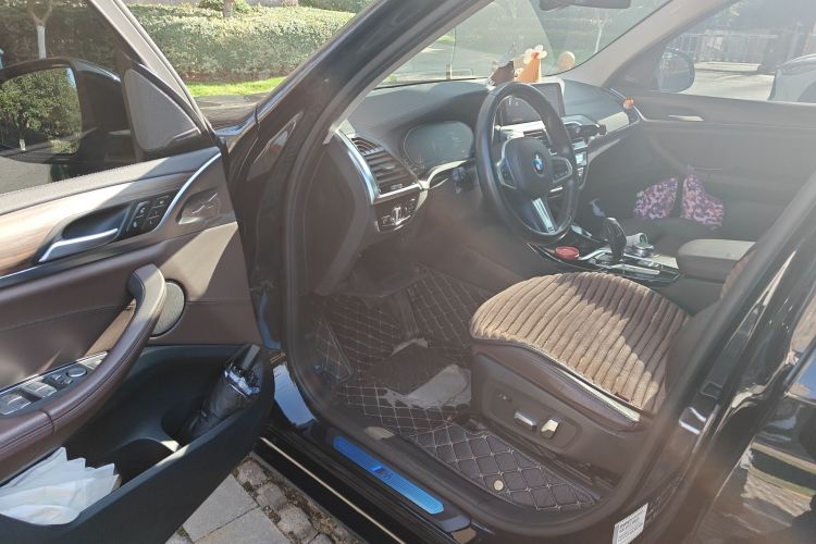 宝马X3 2020款  xDrive28i M运动套装中控内饰20