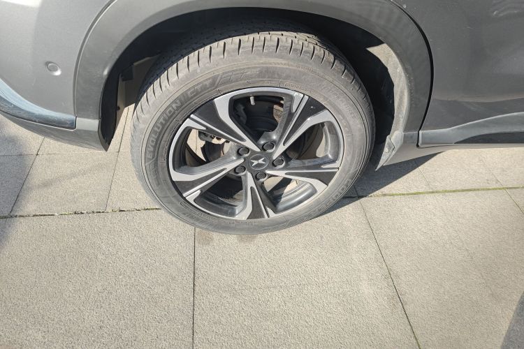 小鹏G3 2020款 520 智享版车身外观6008