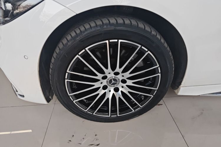 奔驰C级 2022款 改款 C 260 L 运动版车身外观6007