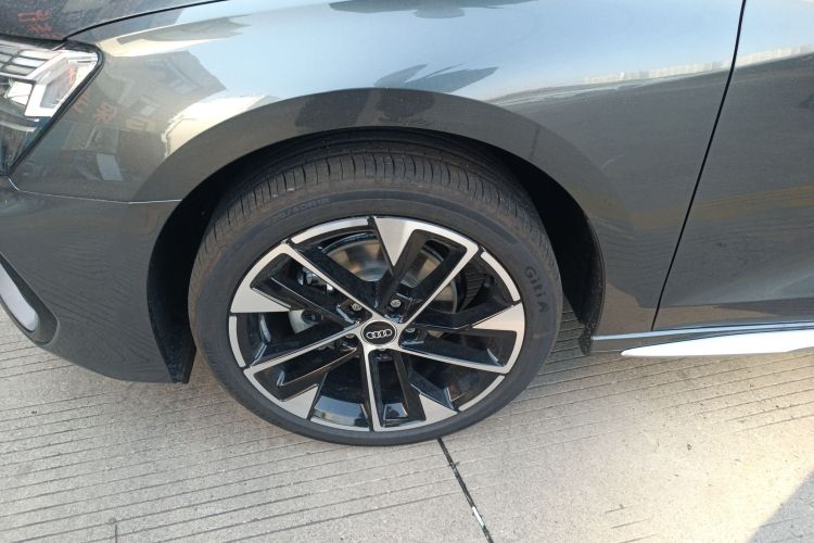 奥迪A3 2026款 A3L Limousine 35TFSI 飞驰尊享型车身外观6001