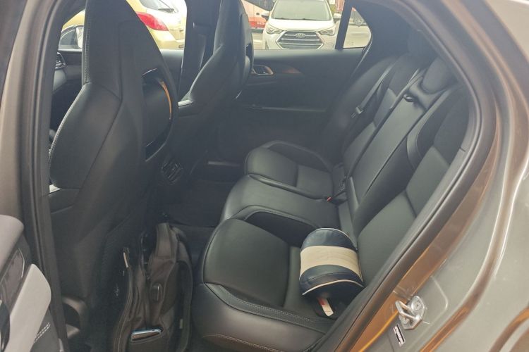 领克03 2022款 1.5TD DCT劲Pro中控内饰7004