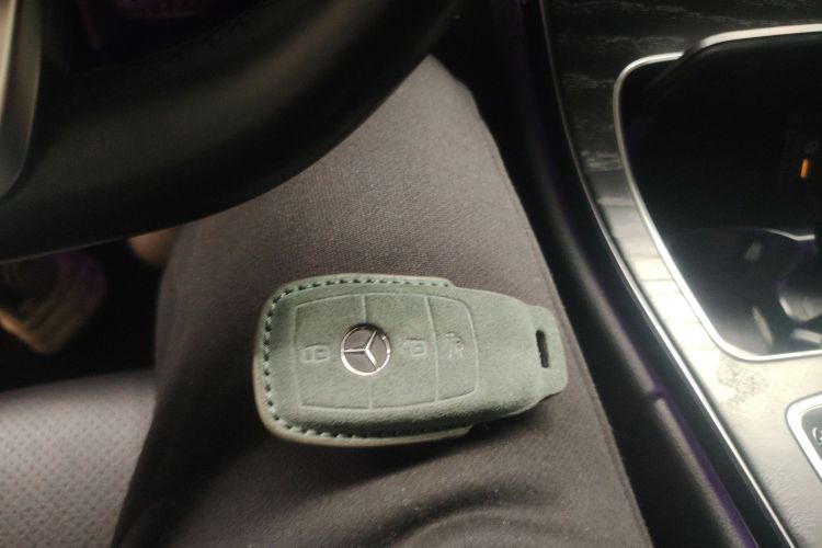 奔驰C级(进口) 2021款 C 260 轿跑车中控内饰7001