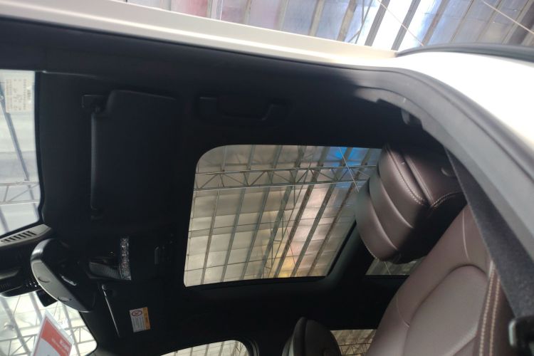 奔驰GLC 2018款 GLC 260 4MATIC 豪华型局部细节22