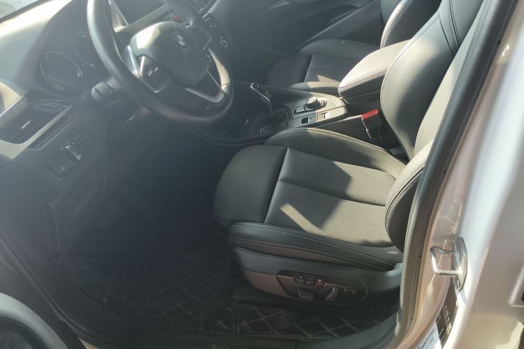 宝马X1 2020款 sDrive20Li 时尚型局部细节19