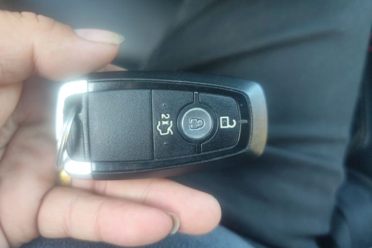 福特 蒙迪欧 2018款 EcoBoost 180 智控时尚型 国V中控内饰11