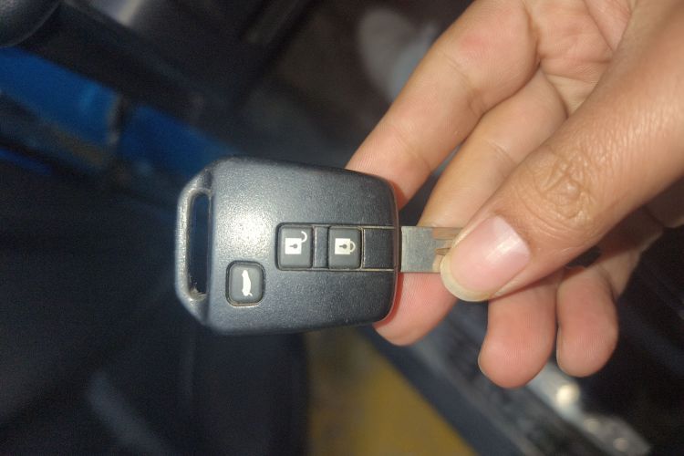 纳智捷 锐3 2016款 1.6L CVT智享型中控内饰7001