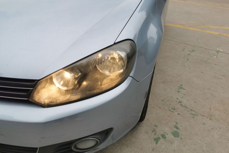 大众 高尔夫 2012款 1.4TSI 自动舒适型车身外观36