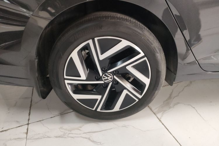 大众 速腾 2023款 300TSI DSG超越版车身外观6008