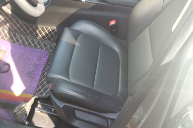 长安 逸动 2020款 PLUS 蓝鲸NE 1.4T GDI DCT尊贵型中控内饰19