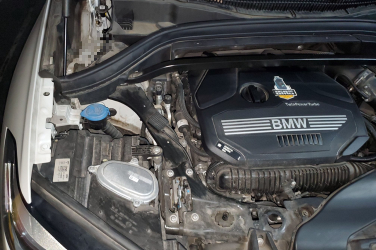 宝马X1 2022款 sDrive25Li 领先型局部细节9006