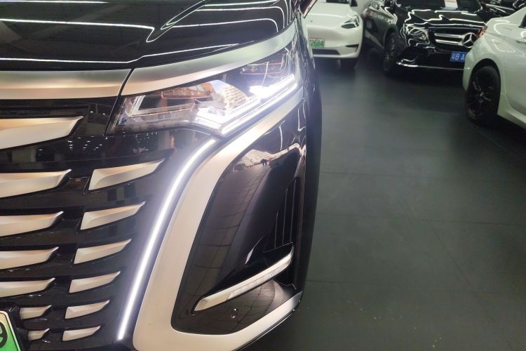 腾势D9 2022款 DM-i 970 四驱旗舰型局部细节36