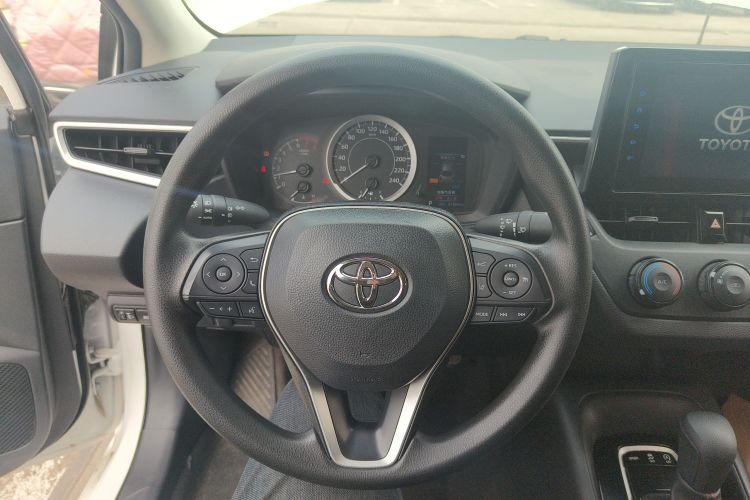 丰田 卡罗拉 2023款 1.2T 先锋版中控内饰13