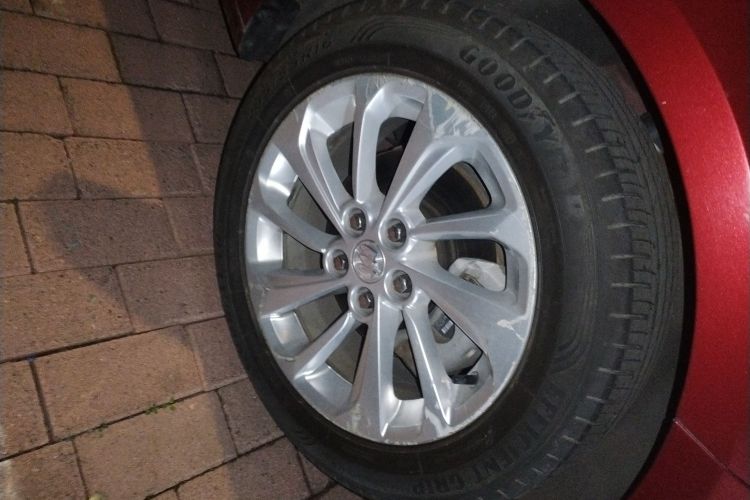 别克 威朗 2020款 15T 自动进取型车身外观6002