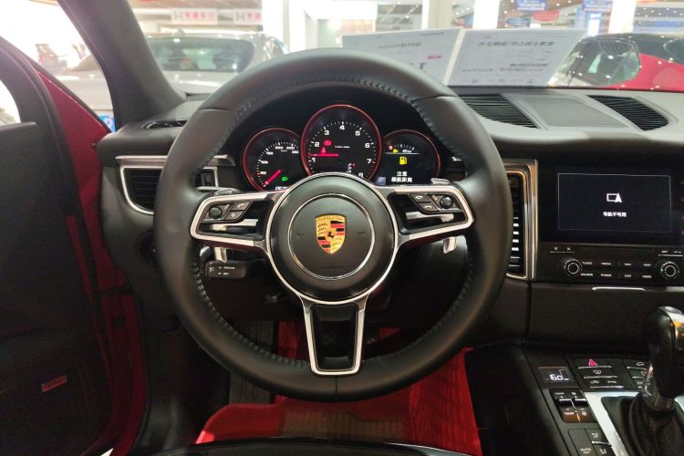 保时捷 2017款  Macan 2.0T中控内饰13