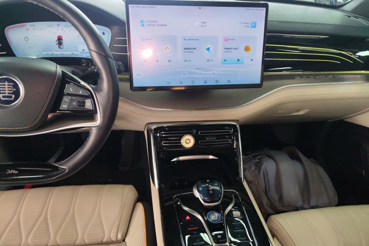 比亚迪 唐新能源 2022款 EV 635KM 四驱旗舰型局部细节16