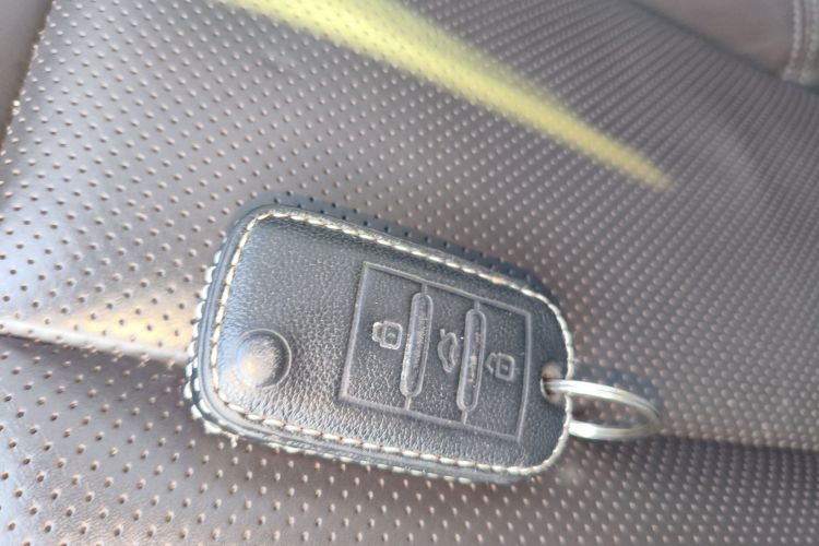 荣威RX8 2018款 30T 智联网四驱至尊版中控内饰11