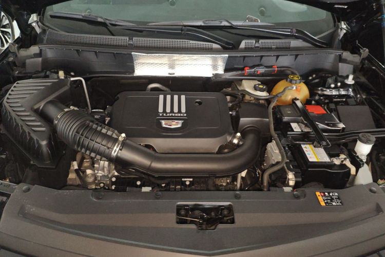 凯迪拉克XT6 2021款 2.0T 六座两驱豪华型机舱底盘24