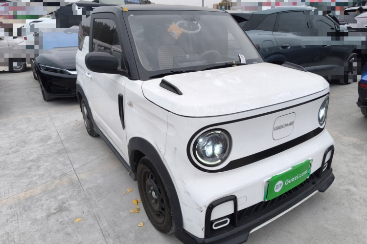 吉利银河 2024款 200km 熊猫卡丁车身外观3