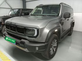 北京越野 北京BJ40 2024款 2.0T 全新城市猎人版 至尊型