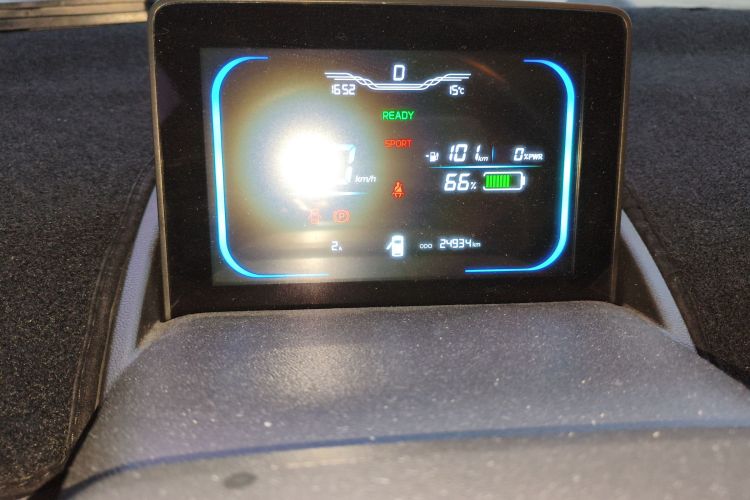 长安启源 长安Lumin 2022款 155km 清甜款中控内饰15