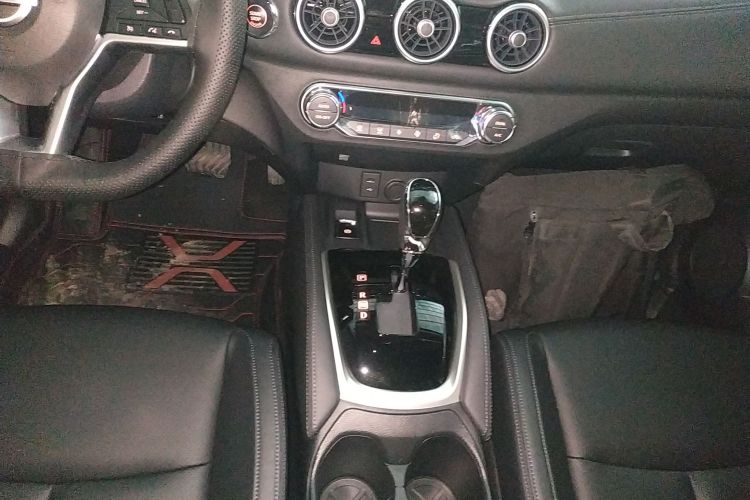 日产 奇骏 2025款 荣誉 2.0L 两驱真心版局部细节18