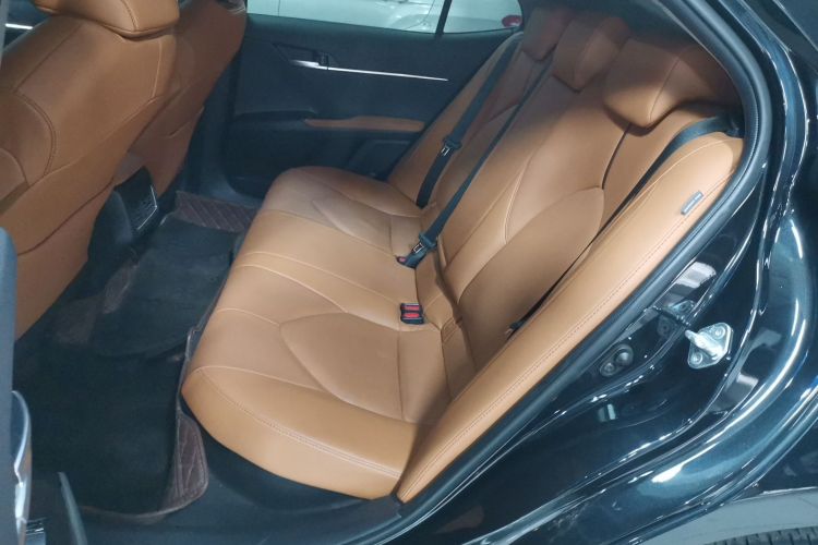 丰田 凯美瑞 2021款 双擎 2.5HGVP 领先版中控内饰21