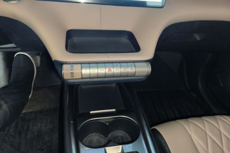 比亚迪 海豚 2021款 405km 时尚版中控内饰18