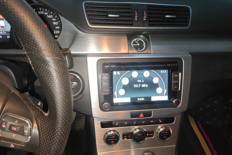 一汽-大众CC 2013款 2.0TSI 豪华型中控内饰16