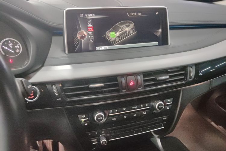 宝马X6 2015款 xDrive35i 领先型中控内饰16