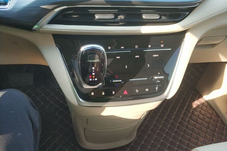 别克GL8 2023款 ES陆尊 尊享型局部细节18