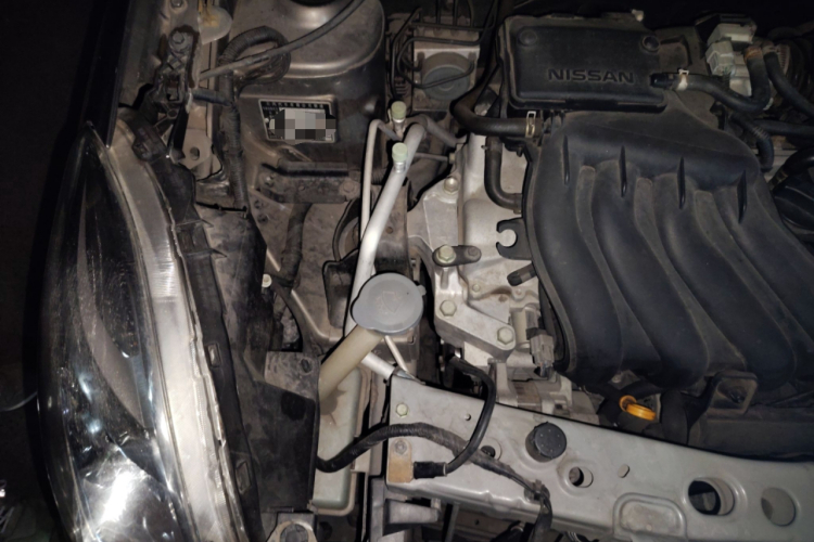 日产 阳光 2011款 1.5XE CVT舒适版局部细节9006