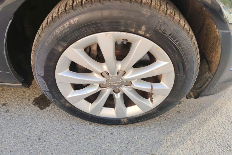 奥迪A6L 2014款 30 FSI 技术型车身外观6007