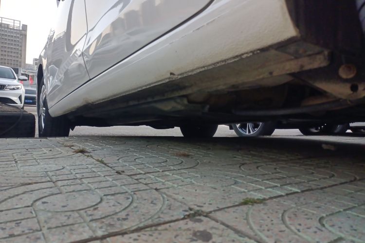 大众 捷达 2015款 质惠版 1.6L 自动时尚型局部细节9002