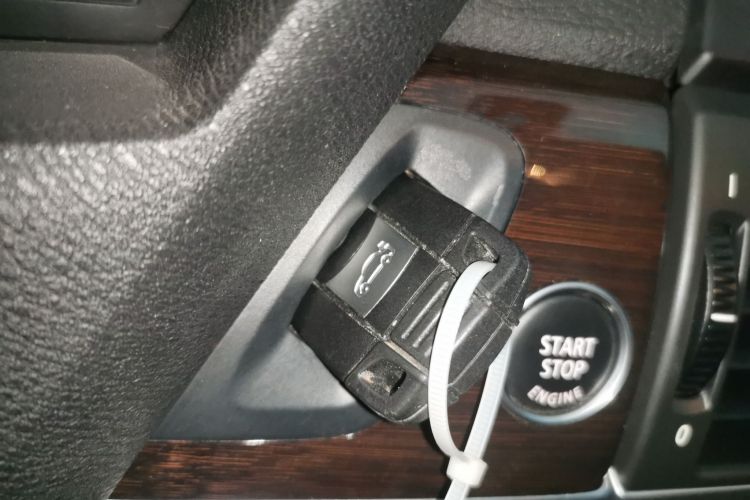 宝马X5(进口) 2013款 xDrive35i 臻享版中控内饰11