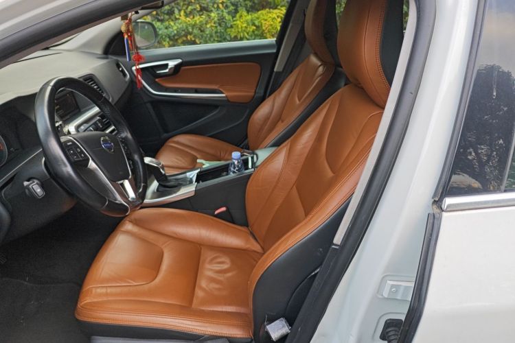 沃尔沃S60(进口) 2013款 T5 舒适版局部细节19