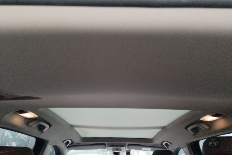 宝马X1 2019款 sDrive18Li 尊享型中控内饰22