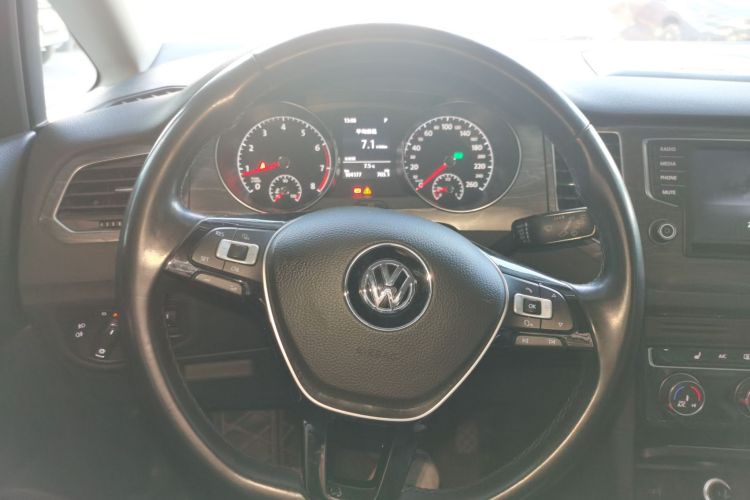 大众 高尔夫·嘉旅 2016款 280TSI 自动豪华型中控内饰13