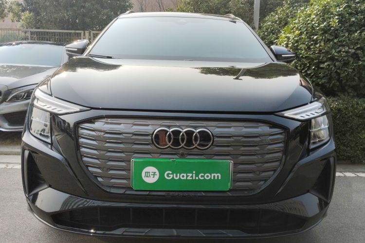 奥迪Q5 e-tron 2023款 40 e-tron 闪耀型 机甲套装车身外观6001