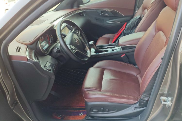 别克 君越 2014款 2.0T SIDI 精英技术型局部细节19