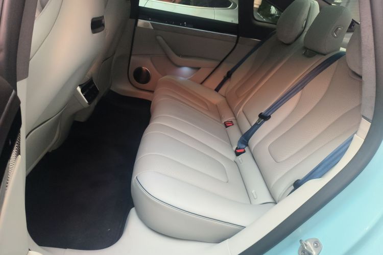 鸿蒙智行 智界S7 2025款 855km Max中控内饰7004