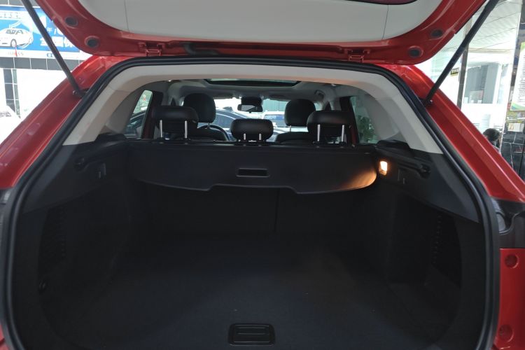 星途TX 2019款 1.6T 四驱铂金版机舱底盘23