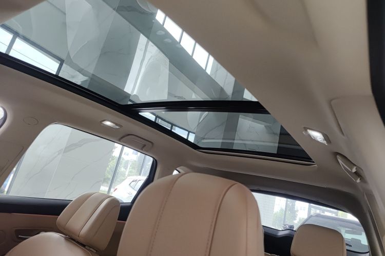 蓝电E5 PLUS 2025款 165km 长续航版PLUS 5座局部细节22