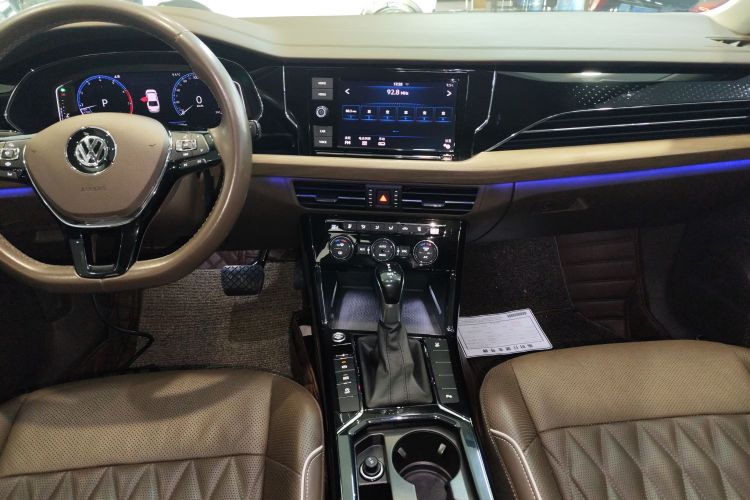 大众 帕萨特 2019款 330TSI 豪华版 国VI局部细节16